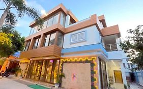 The Mantra- A Luxury Boutique Hotel